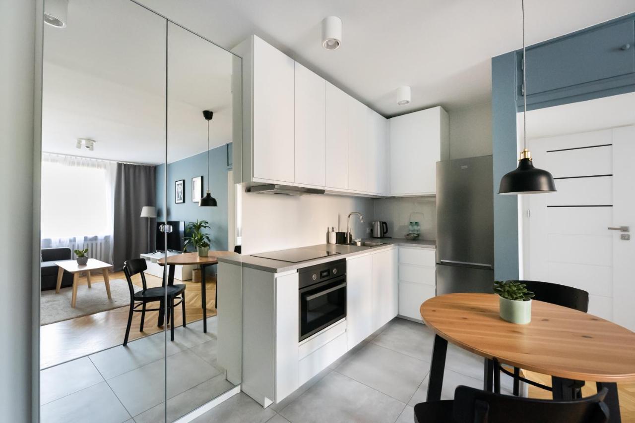 Nowogrodzka Grey Apartment ワルシャワ エクステリア 写真