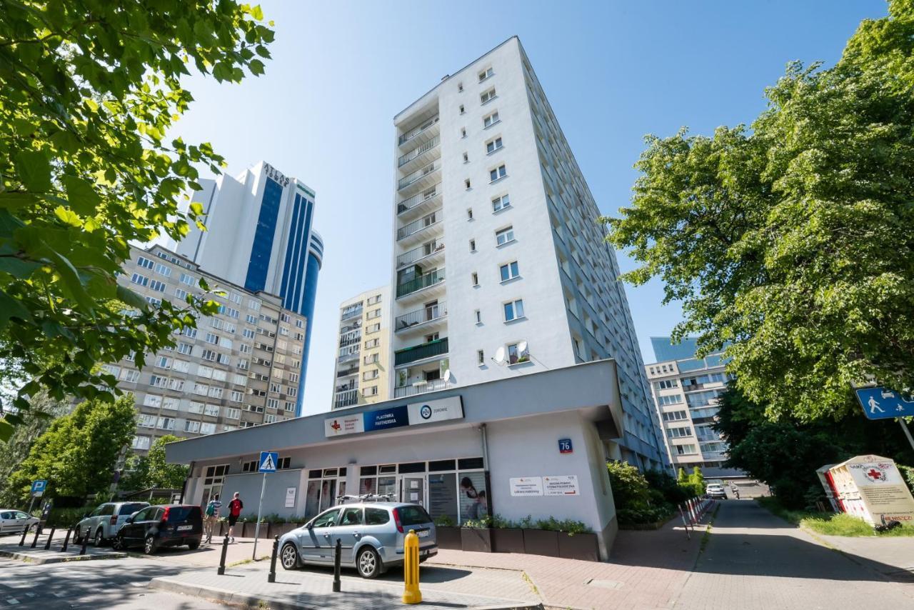 Nowogrodzka Grey Apartment ワルシャワ エクステリア 写真